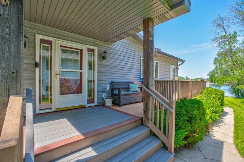 29645 Neal Ave, Lindstrom, MN 55045