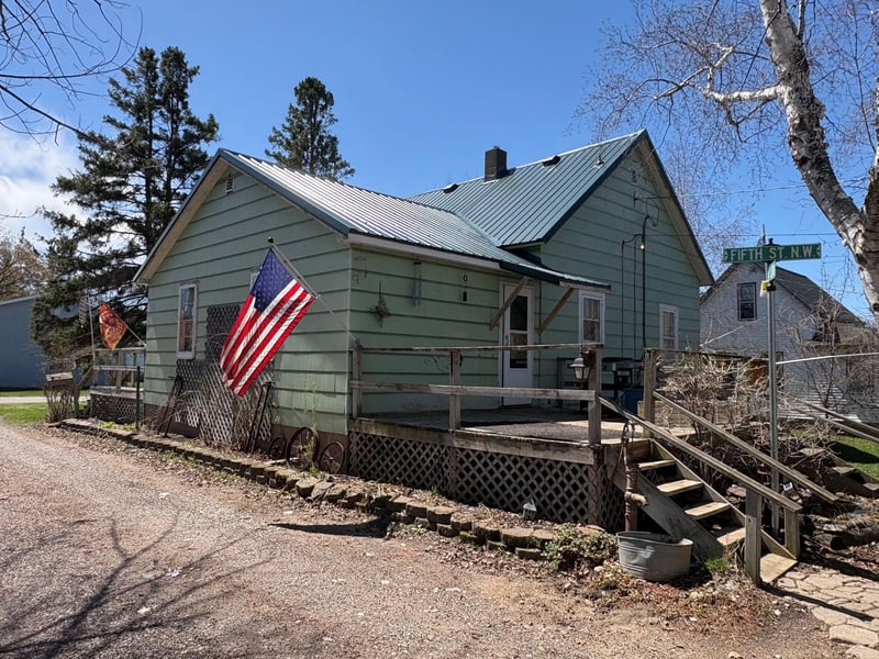 602 5th St NW, Aitkin, MN 56431