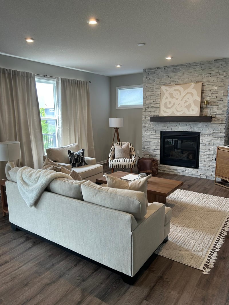 3790 Thrush St, Shakopee, MN 55379