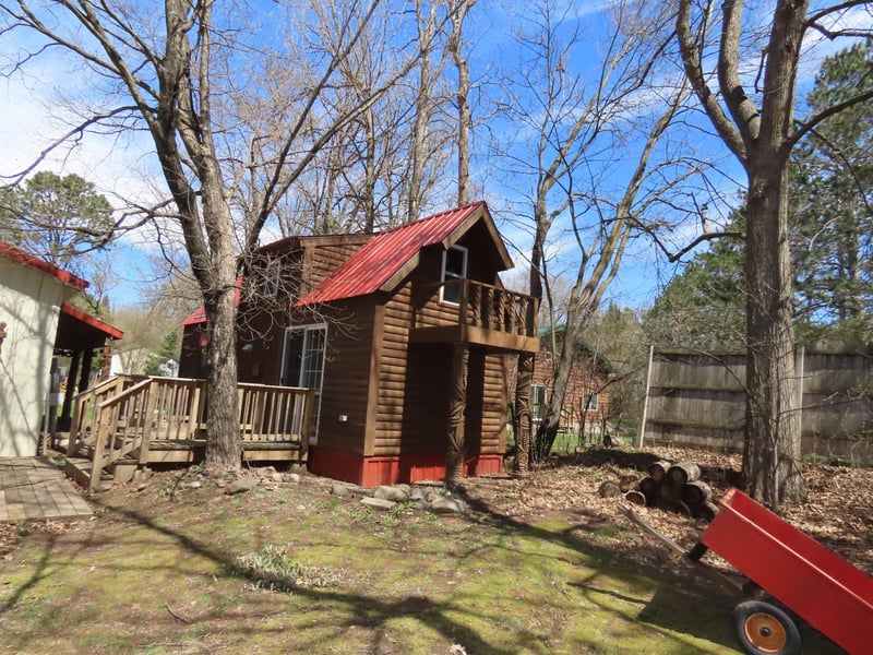210 1st Ave N, Isle, MN 56342