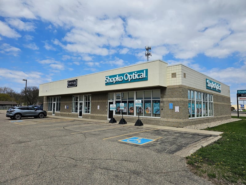 2401 - 2424 1st St S, Willmar, MN 56201