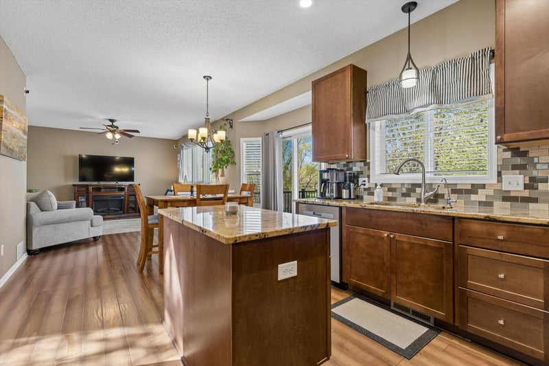 14978 Valley View Dr, Savage, MN 55378