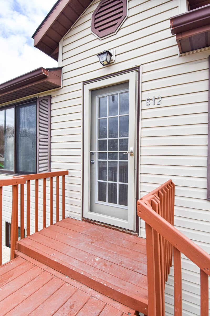 612 Cherry Rd, Thief River Falls, MN 56701