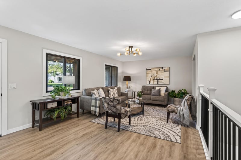5530 Joyce St, Maple Plain, MN 55359