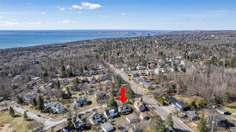 505 Spear Ave, Duluth, MN 55803