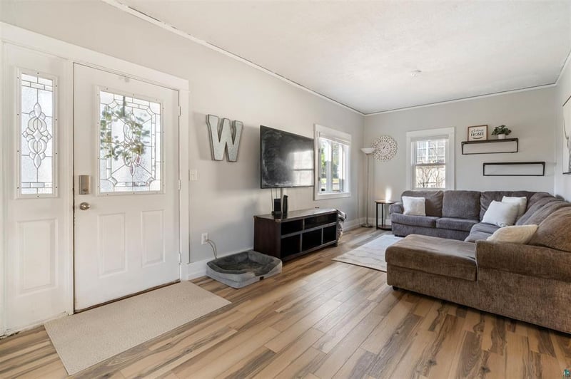 505 Spear Ave, Duluth, MN 55803