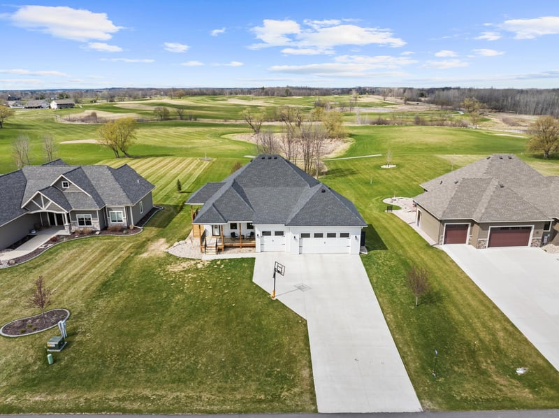 4855 Geneva Golf Club Dr NE, Alexandria, MN 56308