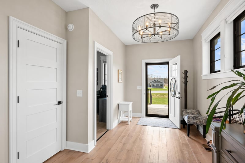 4855 Geneva Golf Club Dr NE, Alexandria, MN 56308
