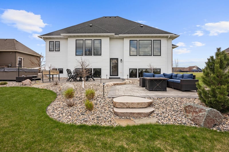 4855 Geneva Golf Club Dr NE, Alexandria, MN 56308