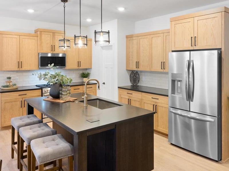 17838 Hamburg Ave, Lakeville, MN 55044