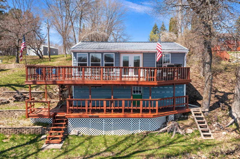 19013 Island View Dr, Mora, MN 55051