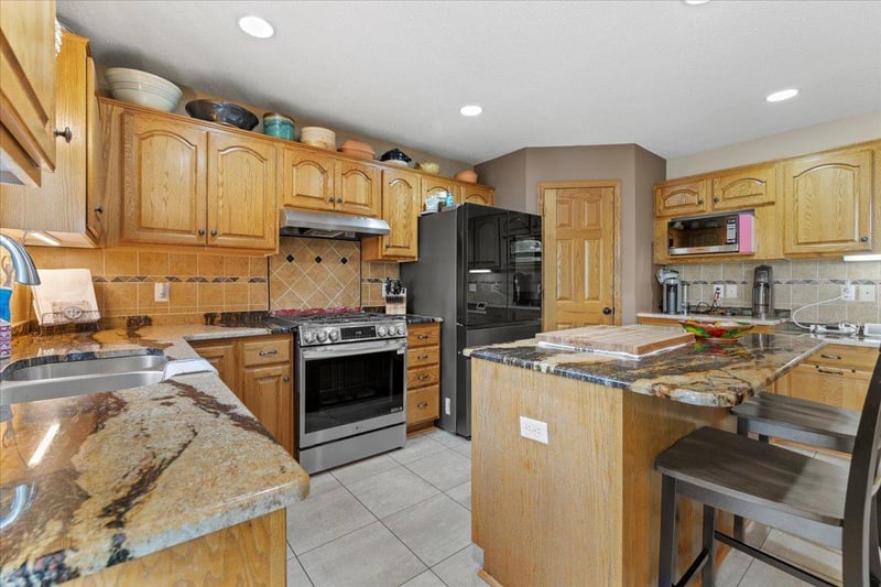 5017 Imhoff Ave SW, Howard Lake, MN 55349