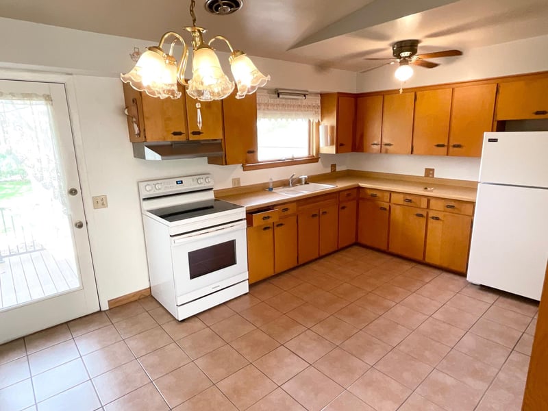 1405 5th St NW, Austin, MN 55912