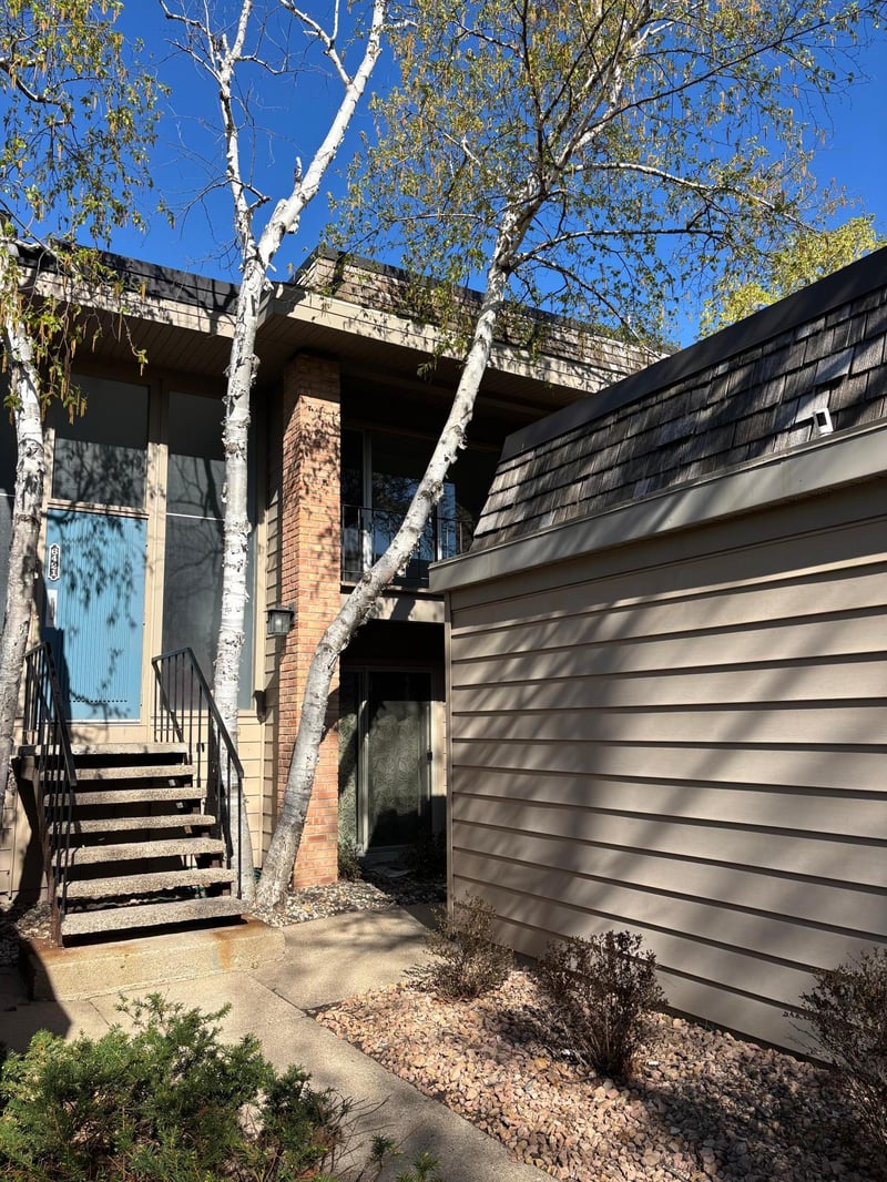 6421 Colony Way #2B, Edina, MN 55435