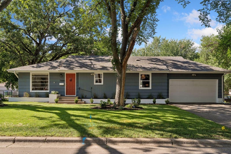 7508 Edgebrook Dr, Saint Louis Park, MN 55426