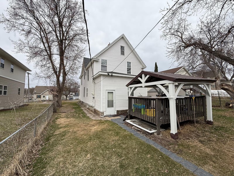 588 York Ave, Saint Paul, MN 55130