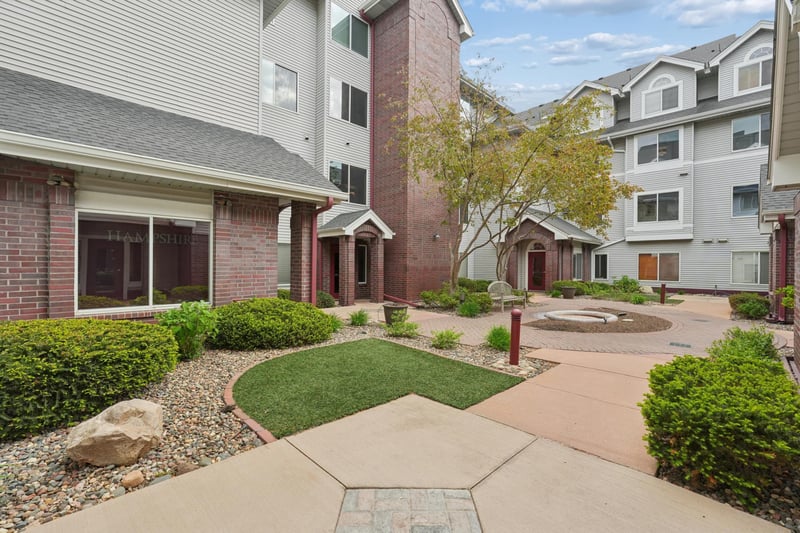 7420 Edinborough Way #6315, Edina, MN 55435