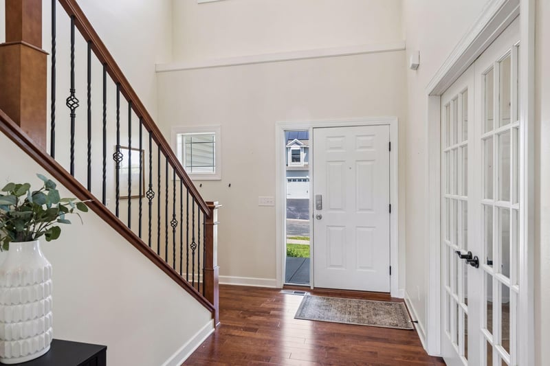833 Egret Ln, Waconia, MN 55387