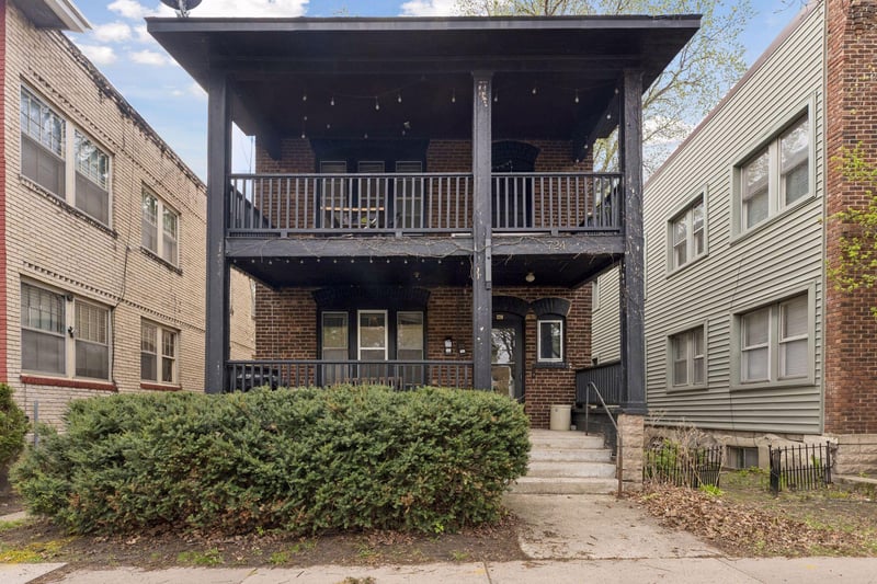 724 Hague Ave, Saint Paul, MN 55104