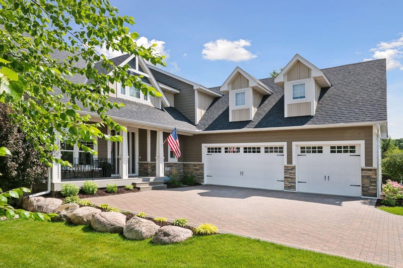 155 Wooddale Ave, Wayzata, MN 55391