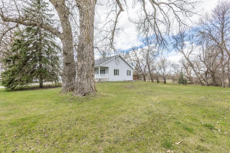 180 Falcon St, Audubon, MN 56511