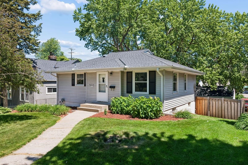 5605 York Ave S, Edina, MN 55410