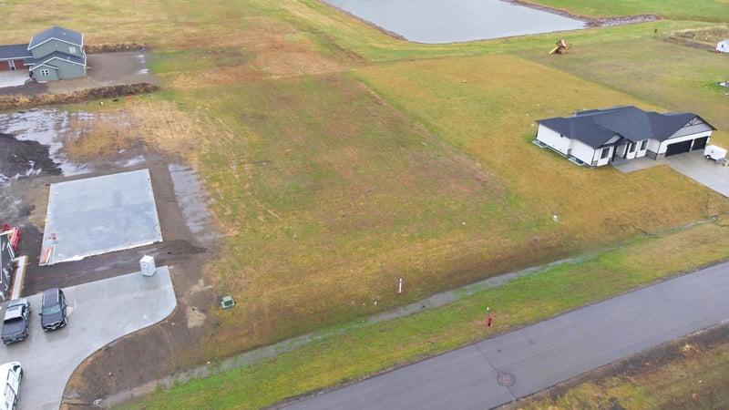 207 69th Ave NW, Moorhead, MN 56560