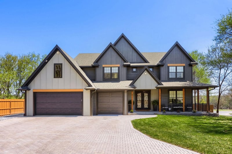 2059 124th Ln NW, Coon Rapids, MN 55448