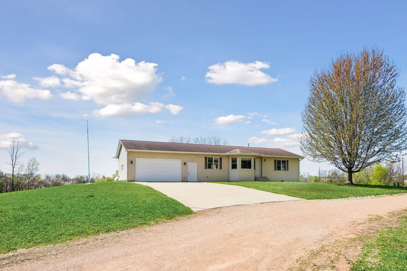 505 3rd Ave SE, Norwood Young America, MN 55397