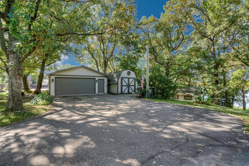 19733 Jersey Ave, Lakeville, MN 55044