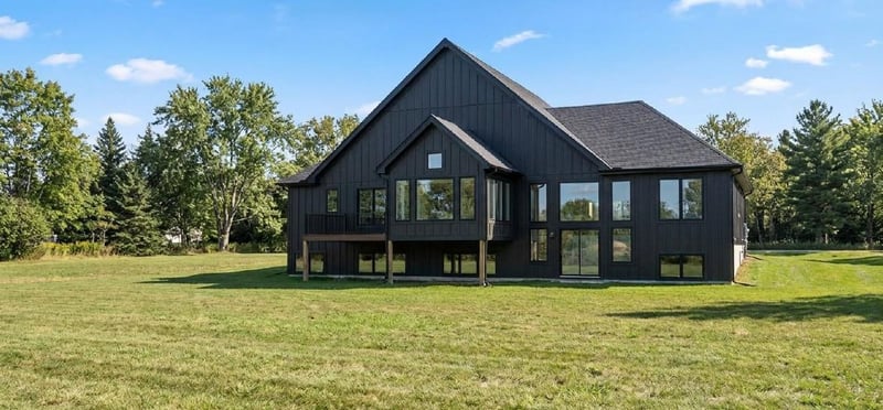 20068 Vintage Dr NW, Oak Grove, MN 55303