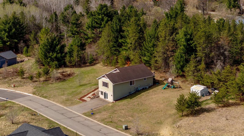 31435 Isabelle Dr, Pequot Lakes, MN 56472