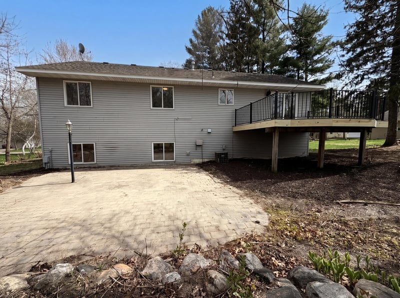 128 Dutch Lake Trl, Howard Lake, MN 55349