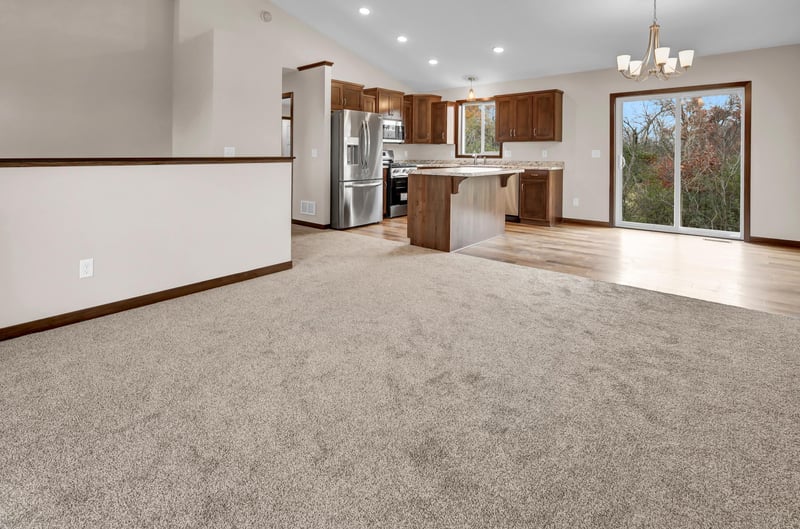 275 Kira Ct, Paynesville, MN 56362