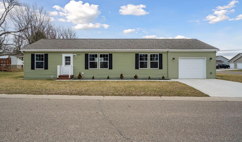675 Brooks St S, Eden Valley, MN 55329