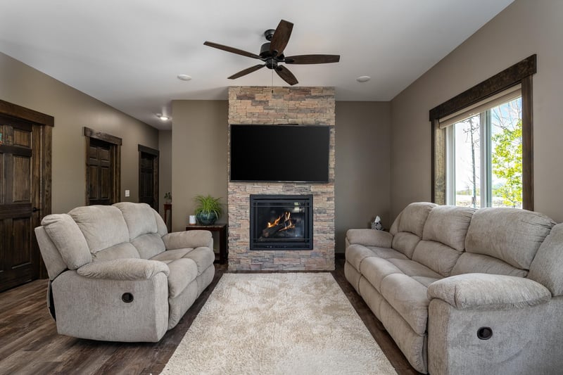 2373 30th Ave, Osceola, WI 54020