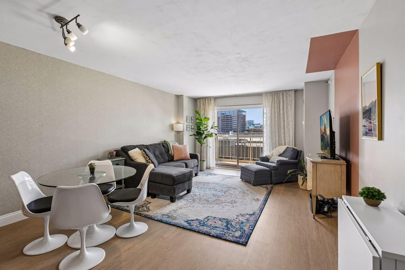 401 S 1st St #616, Minneapolis, MN 55401
