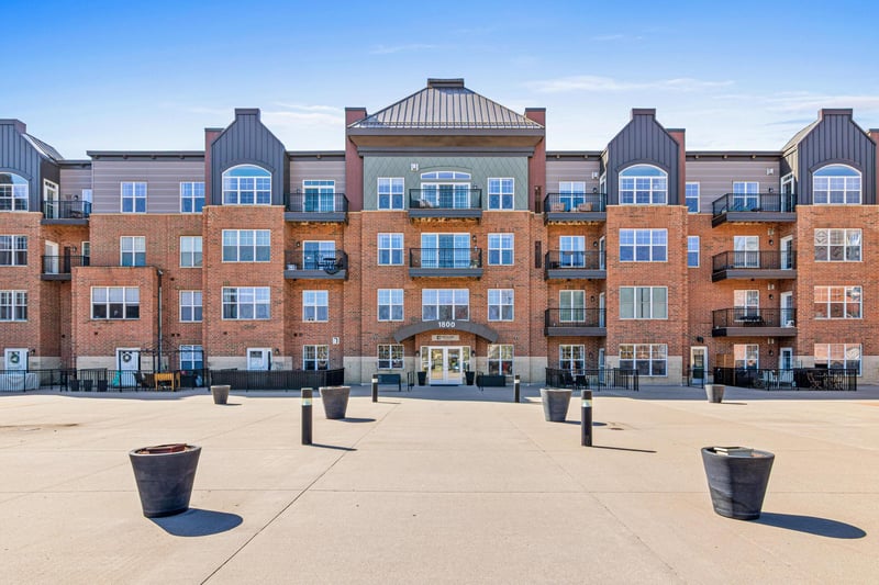 1800 Graham Ave #121, Saint Paul, MN 55116