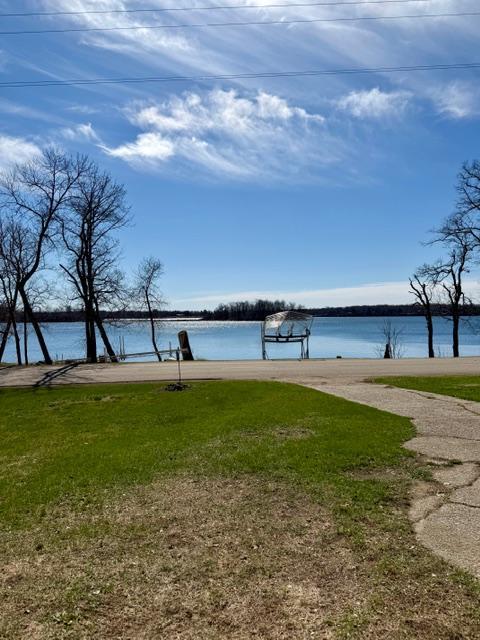 10958 Eagle Lake Rd, Frazee, MN 56544
