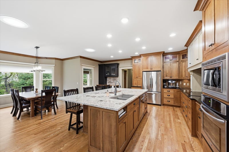 10560 31st Pl NE, Saint Michael, MN 55376