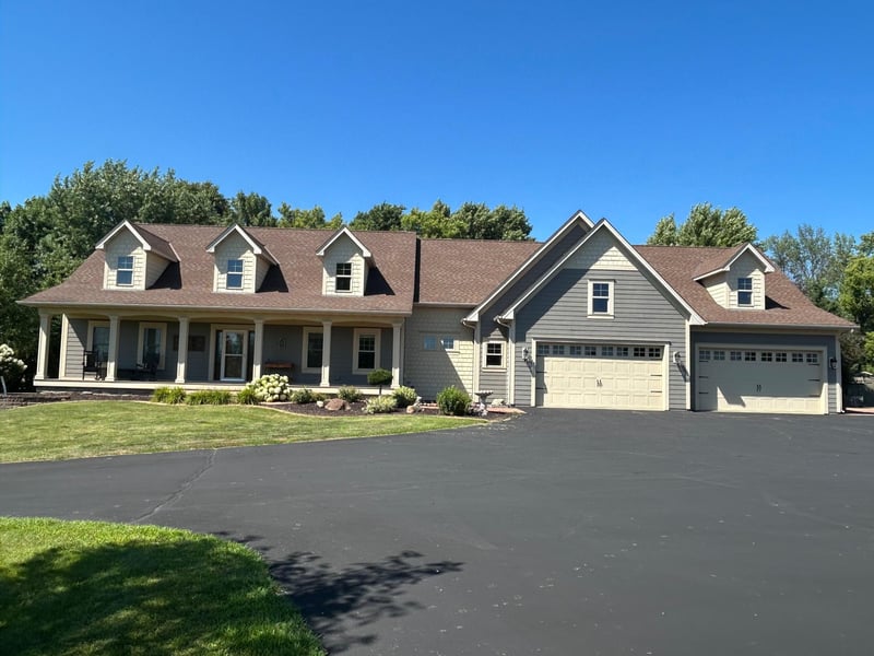 10560 31st Pl NE, Saint Michael, MN 55376