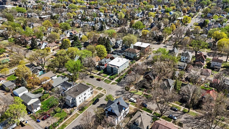 1752 Iglehart Ave, Saint Paul, MN 55104