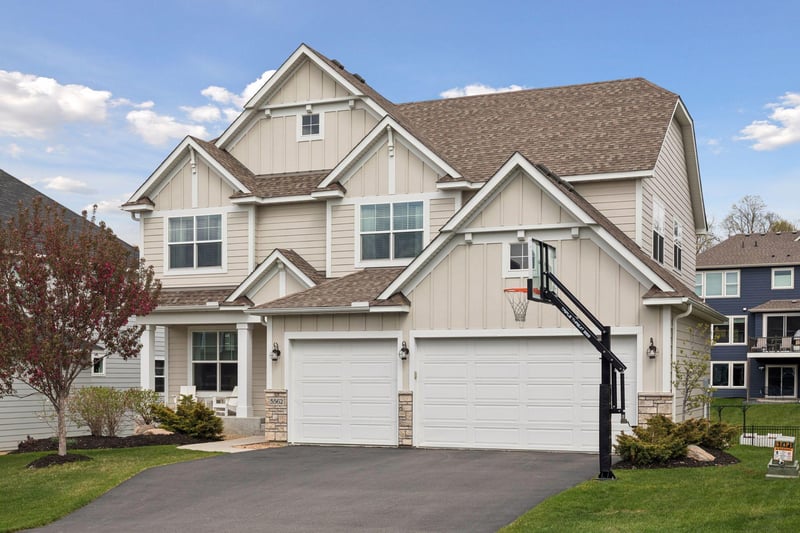 5562 Zircon Ln N, Plymouth, MN 55446