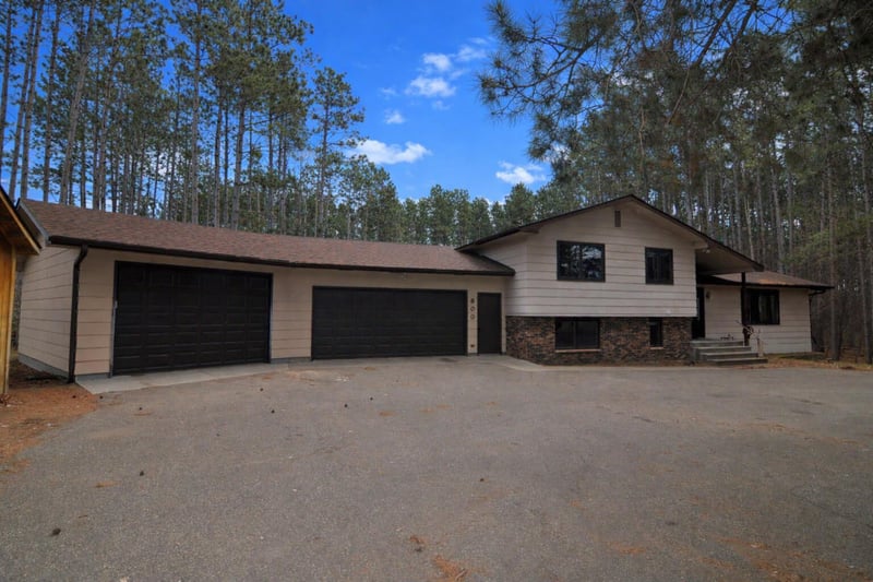 800 Forest Ave, Park Rapids, MN 56470
