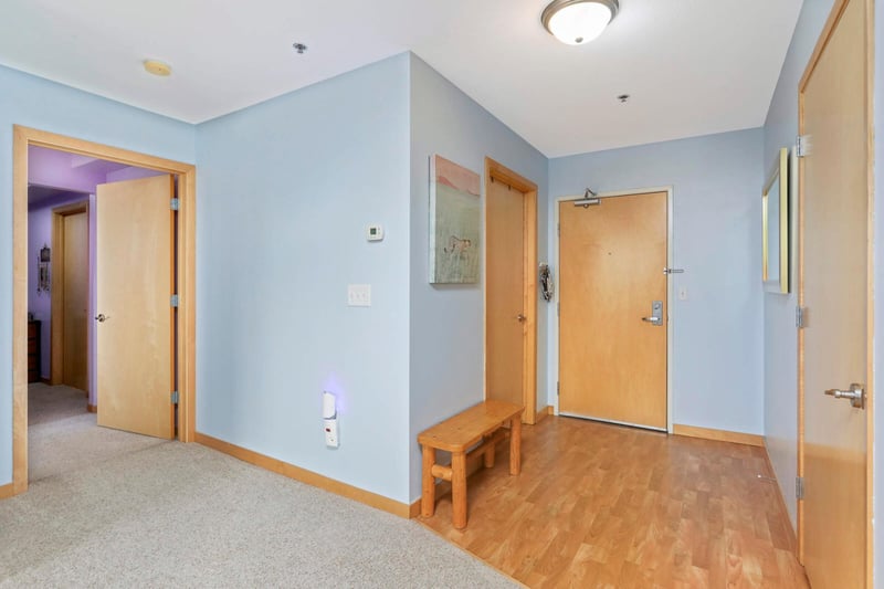 1502 5th St N #702, Hopkins, MN 55305