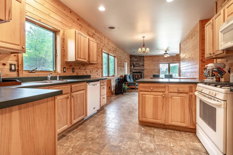 47500 County Highway 51, Perham, MN 56573