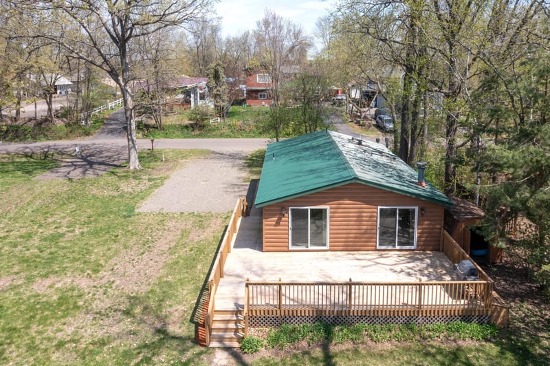 1445 White Cloud Dr S, Isle, MN 56342