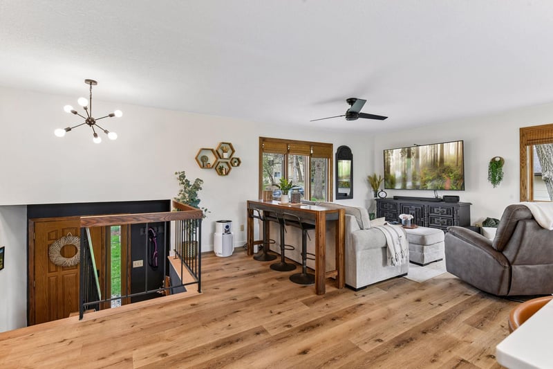 7451 Bittersweet Dr, Eden Prairie, MN 55344