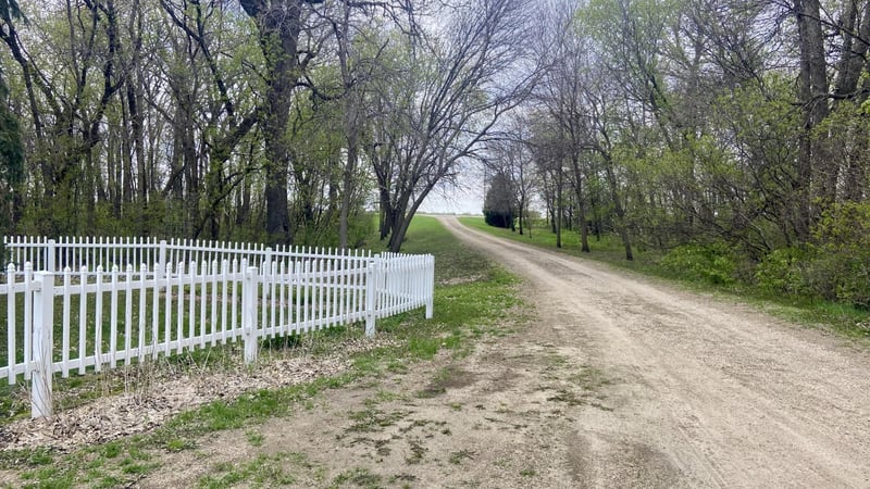 25450 Csah 14, Darwin, MN 55324