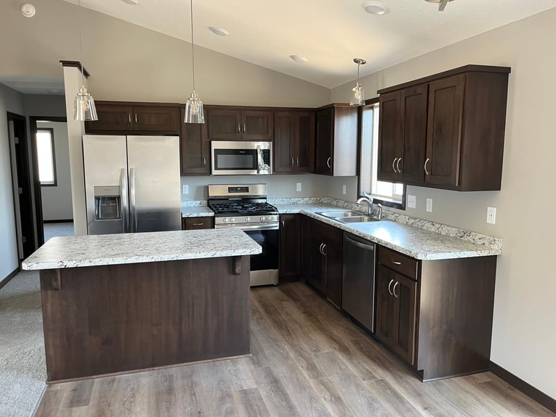 220 9th St SW, Rice, MN 56367